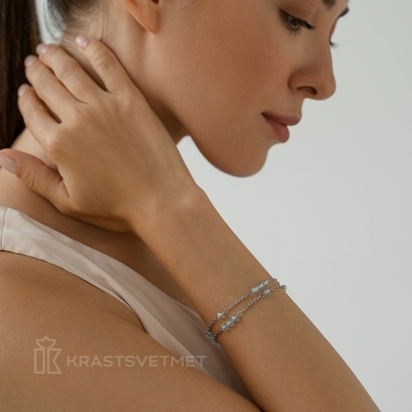 Браслет из серебра с топазом